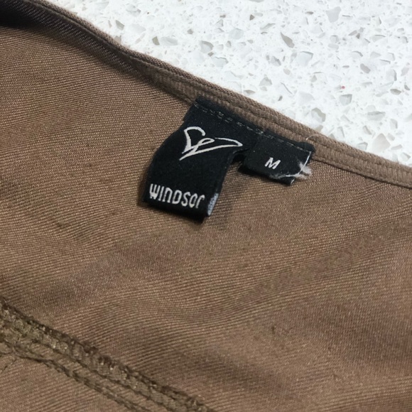 WINDSOR | Pleated Jacket - Picture 7 of 8